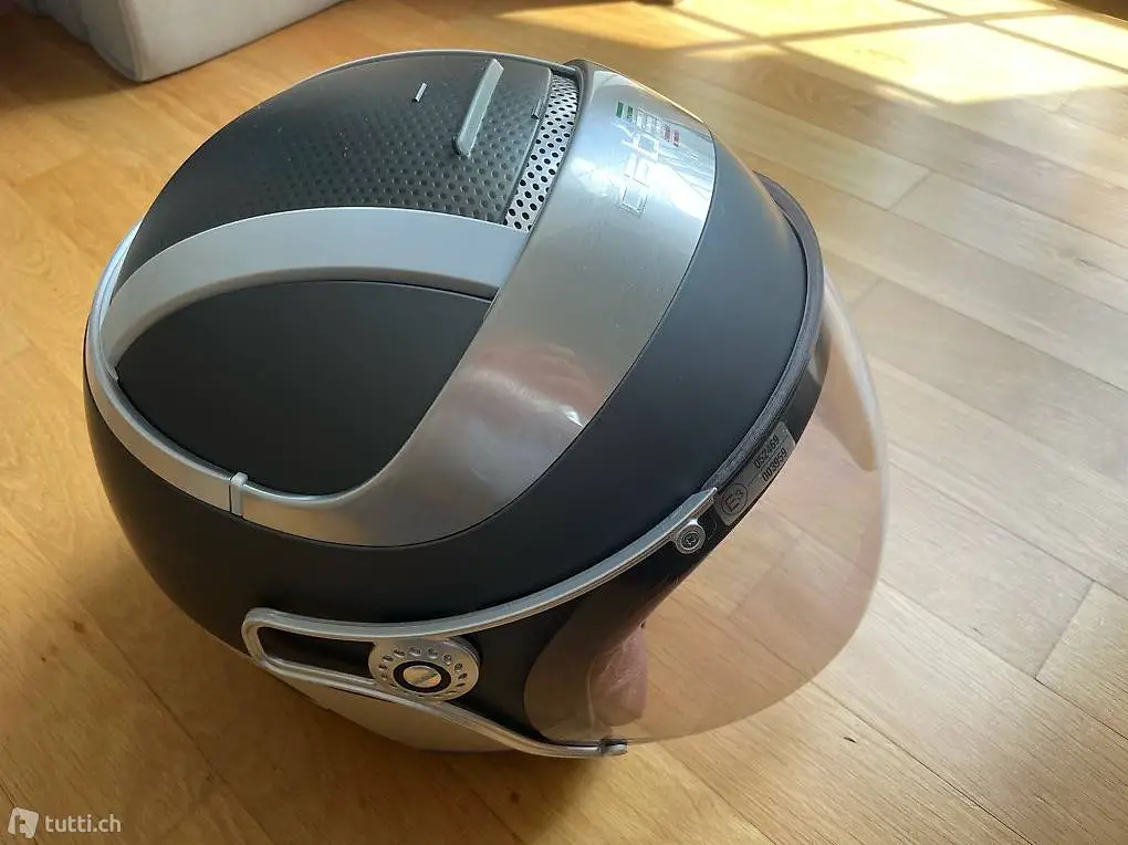 Töffhelm Grösse 55-56