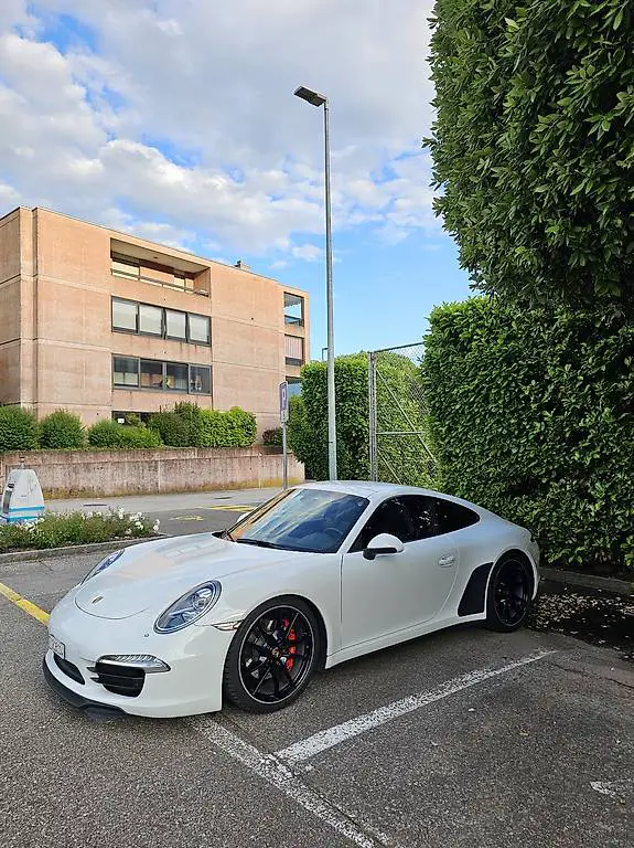 Porsche 911 4S (991 3.8)