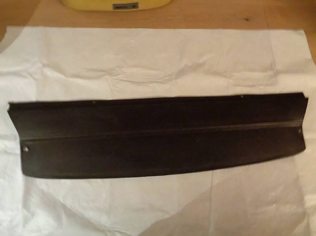 Lancia Beta 1300 - Leder - Hutablage