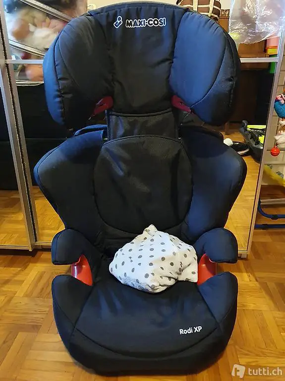 Seggiolino 15-36 kg. Maxi Cosi Rodi