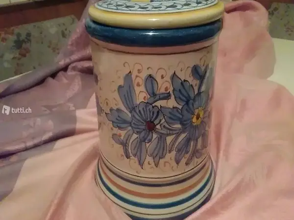 F.C. DERUTA, Keramikdose mit Deckel