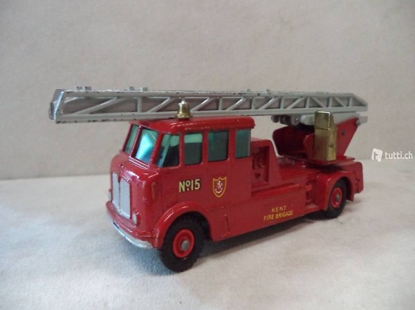 MATCHBOX Feuerwehr King Size Nr.15