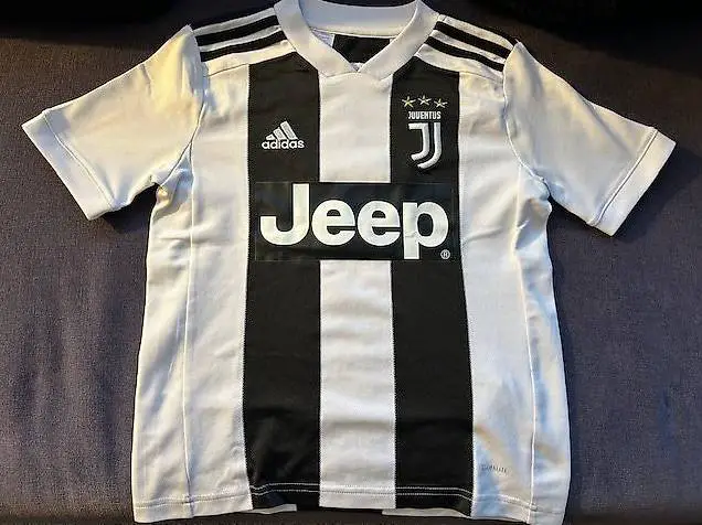 Fussballtrikot ADIDAS - Juventus mit Ronaldo-Aufdruck