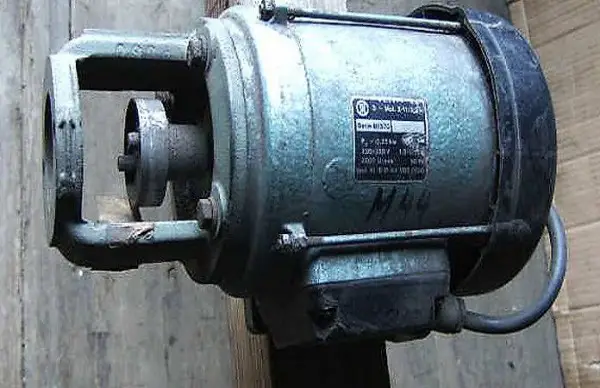  Elektromotor Stirnflansch/Pumpe 87.-