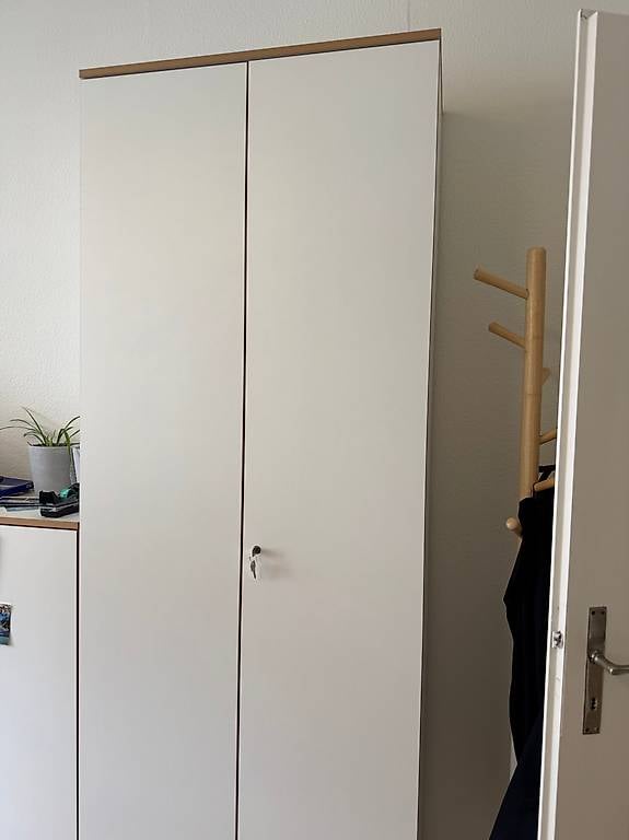 Schrank Interio