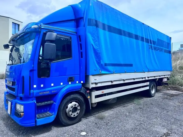 IVECO, 120E25 Eurocargo, Brücke-Verdeck