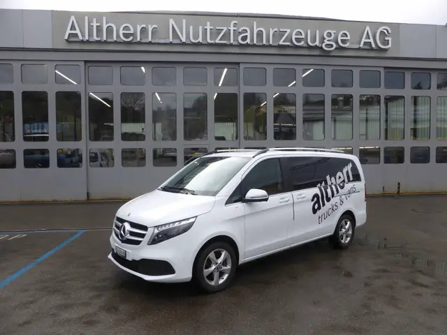 MERCEDES-BENZ, V 300d Avantgarde L 4x4, Minivan