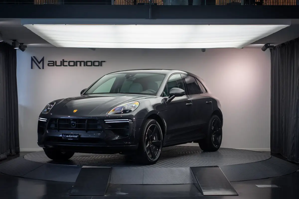 PORSCHE Macan Turbo PDK *Sport Chrono* *CH-Fahrzeug* *Panorama* *Spo