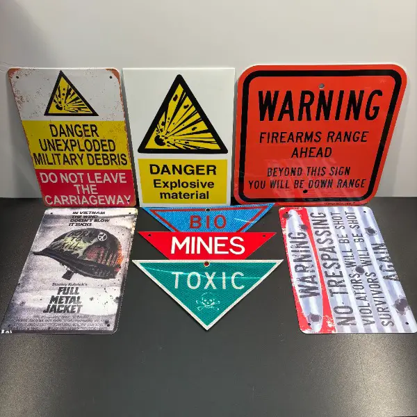 xl-set metallschild achtung gefahr militär waffe army