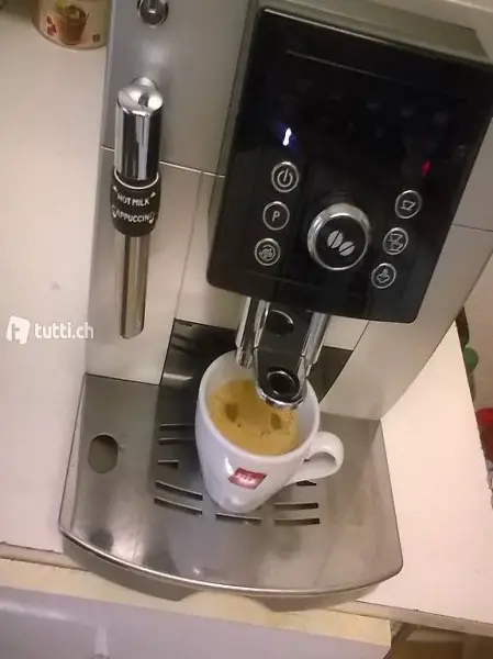 Kaffemaschine Delonghi.Living innovation