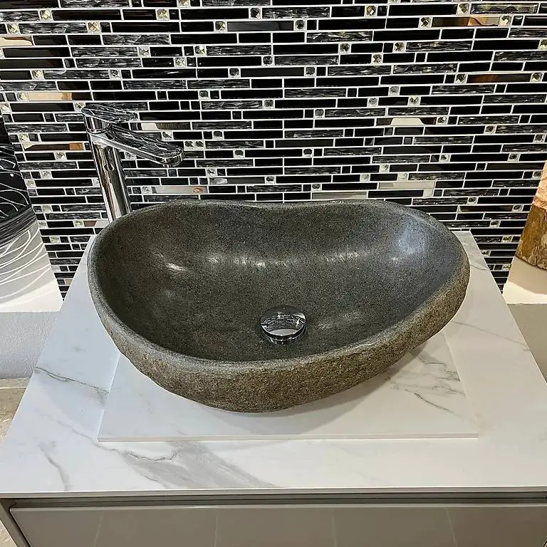 Unikat Granit-Waschbecken Riverstone Grau (Ovale Form)
