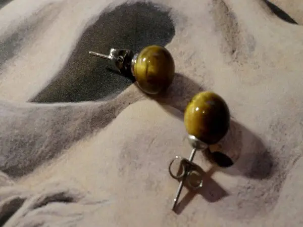 Ohrstecker mit Tigerauge