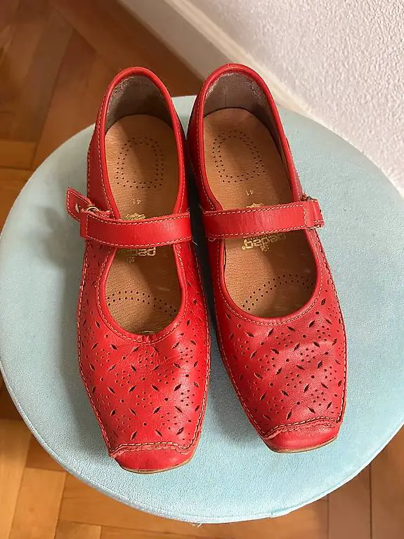 Lederschuhe Grösse 39