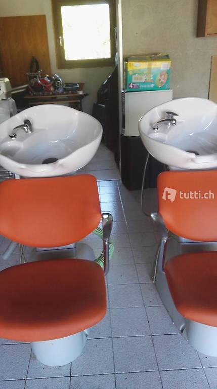 Vendo lava testa per parrucchieri