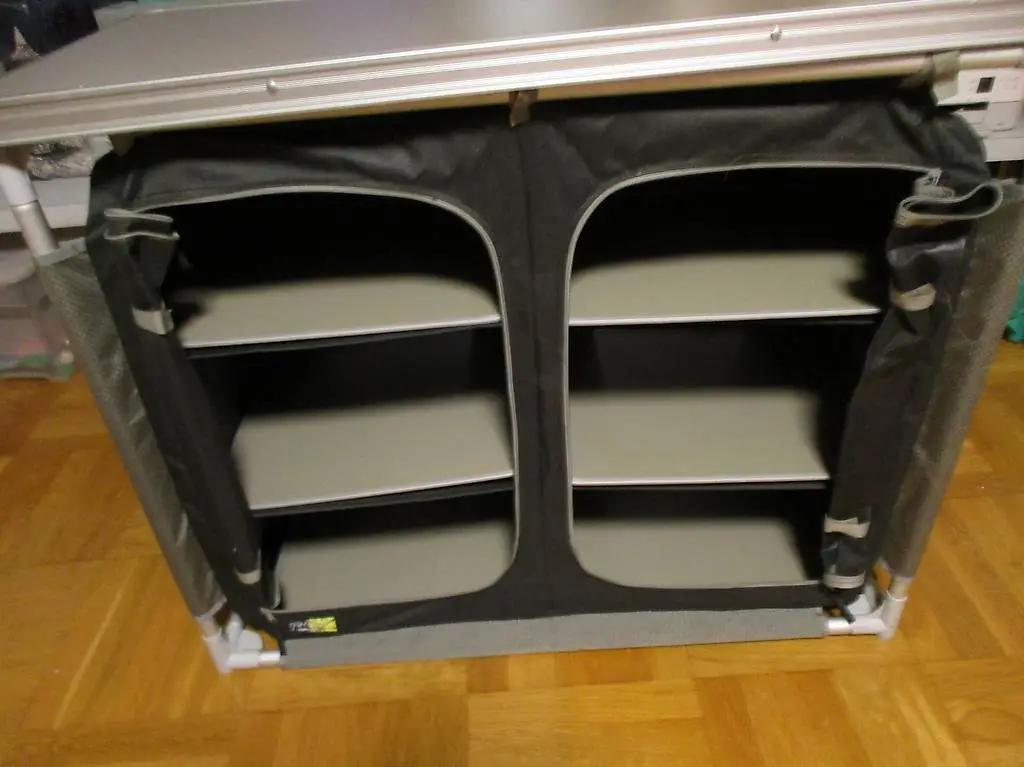 Neuwertige Camping Outdoor Küche