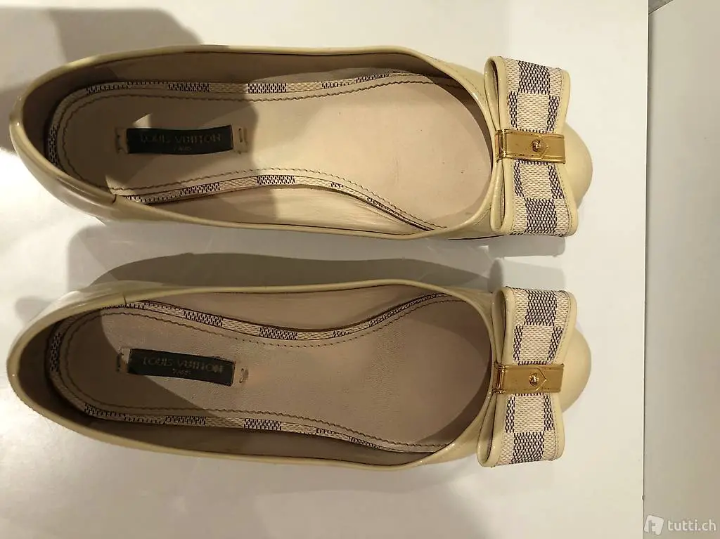 Louis Vuitton Damier Azur ballerine