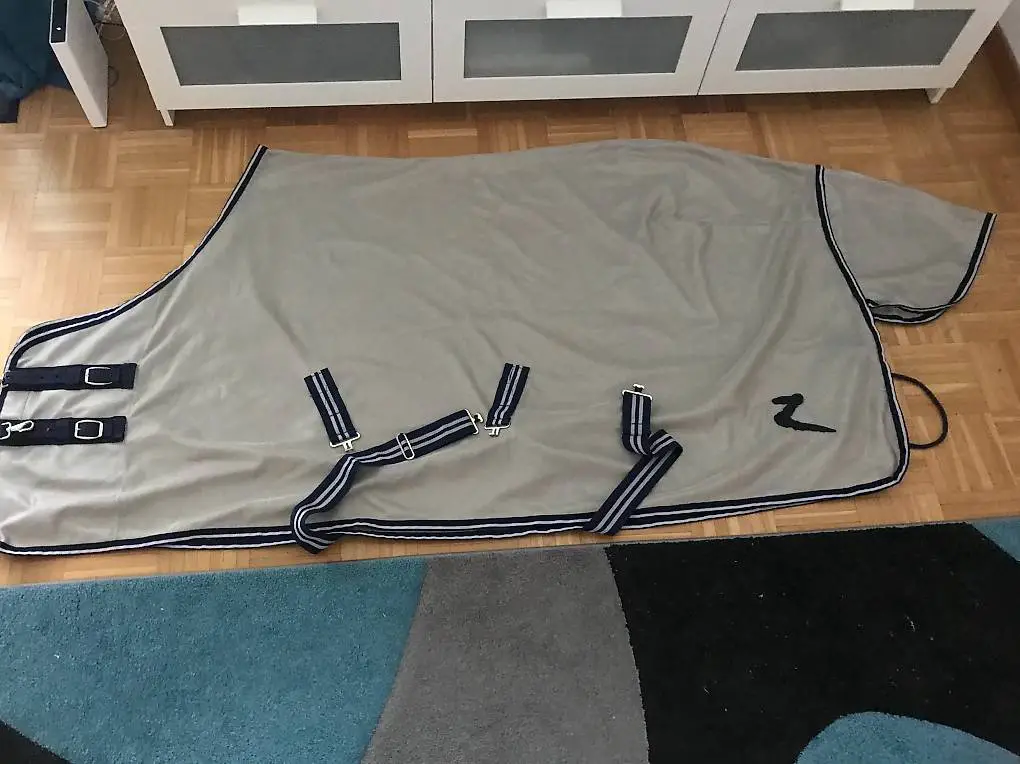 Fliegendecken zu verkaufen