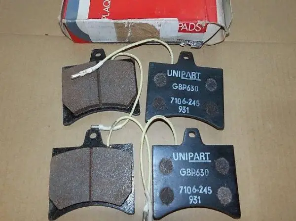 Bremsklötze Bremsbeläge vorn Citroen Visa Oldtimer