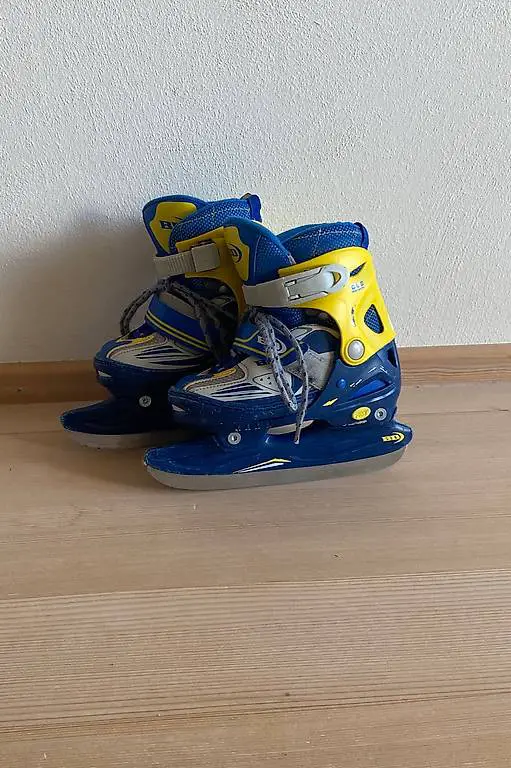 Schlittschuhe 31-34 grössenverstellbar