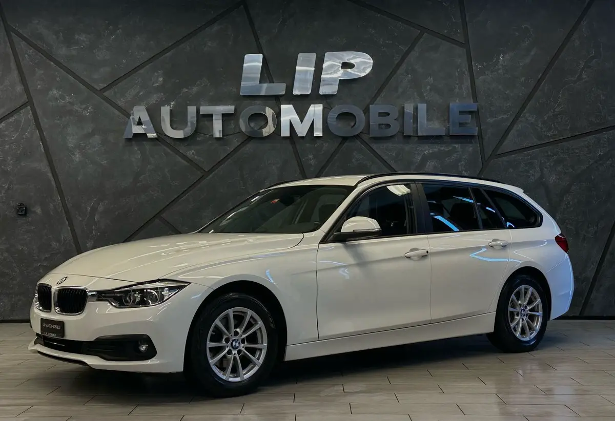BMW 318d Touring Steptronic
