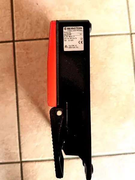 Industrieller Fussschalter BERNSTEIN