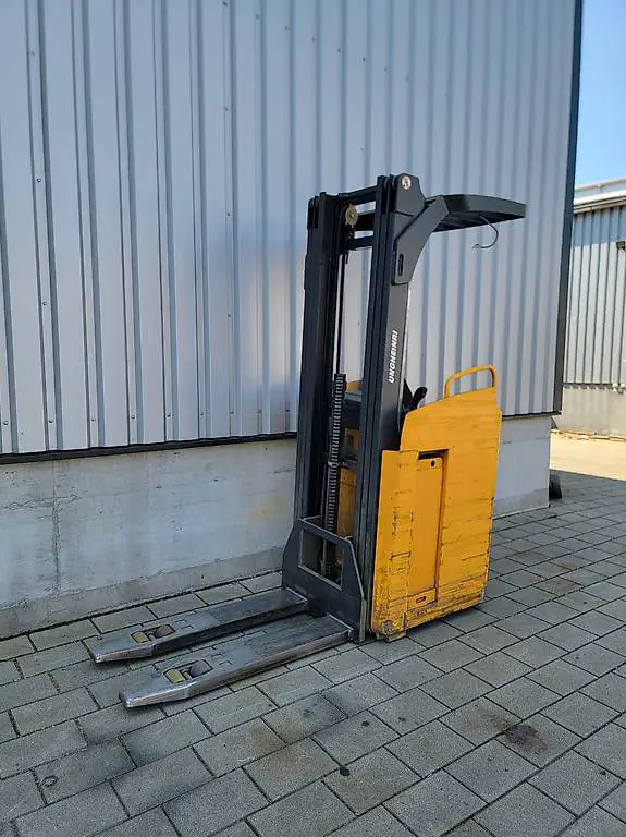 Stapler Jungheinrich ESC 214 Bj. 2012 Hub 535cm