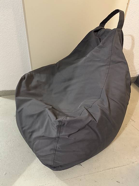 4 neuwertige Outdoor Sitzsäcke Beanbag