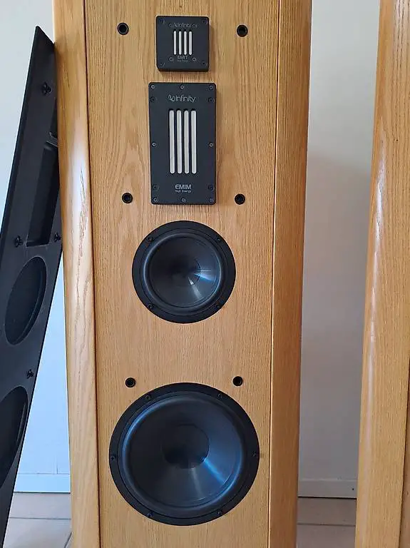 Infinity Renaissance 90