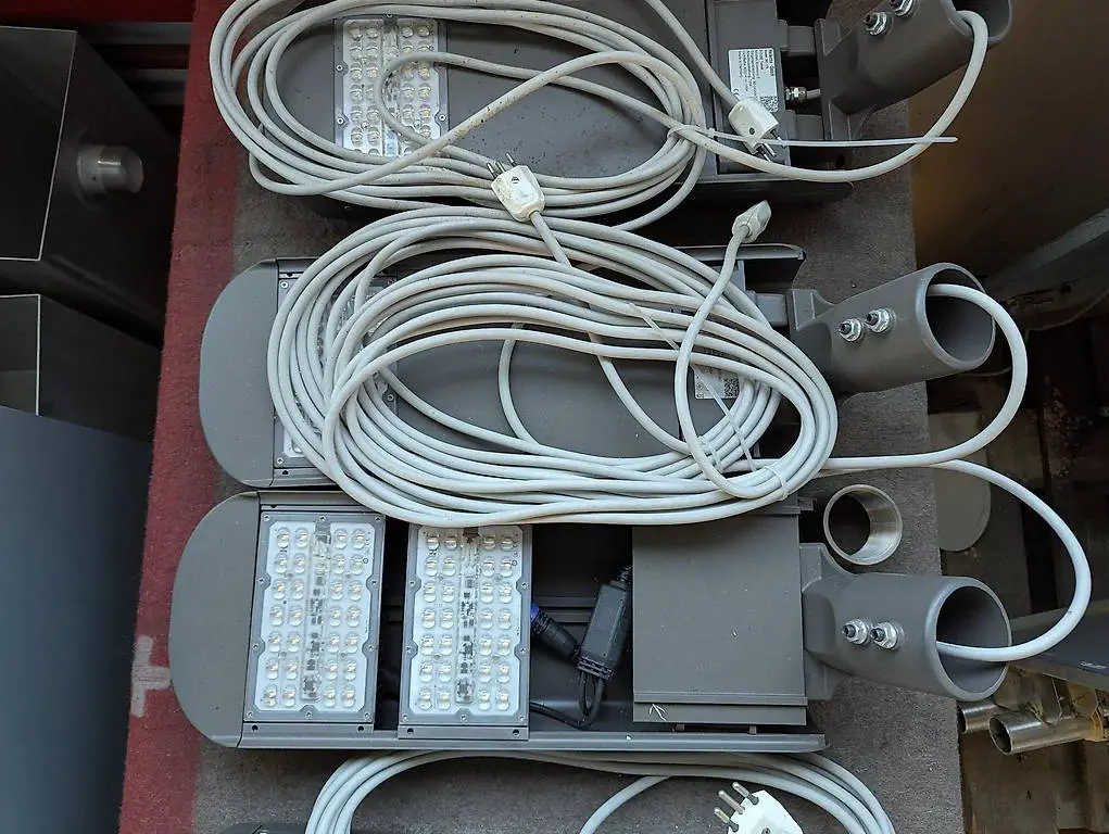 Strassenleuchten; 12W - 72W; 1350 - 8600 Lumen