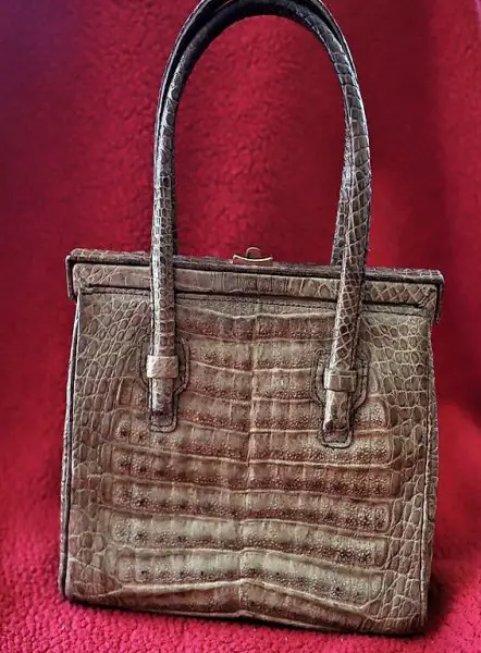 Krokohandtasche 40/50er J.