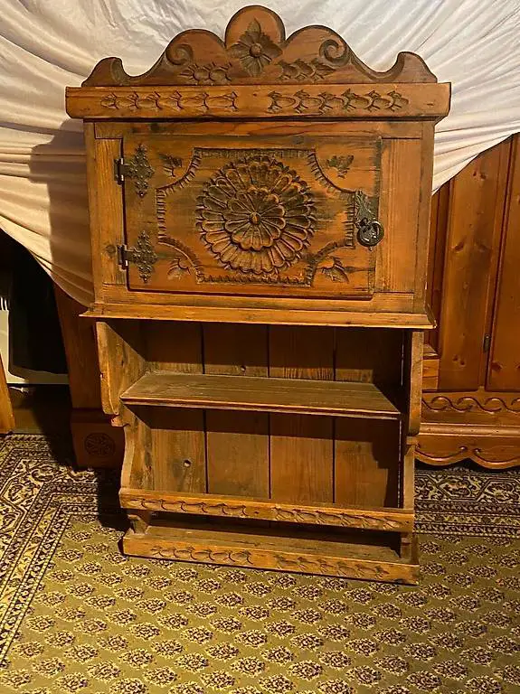 altes Gänterli, Wandregal, Tellerboard