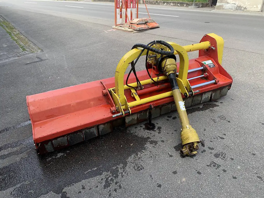 Schlegelmulcher INO Profi 225