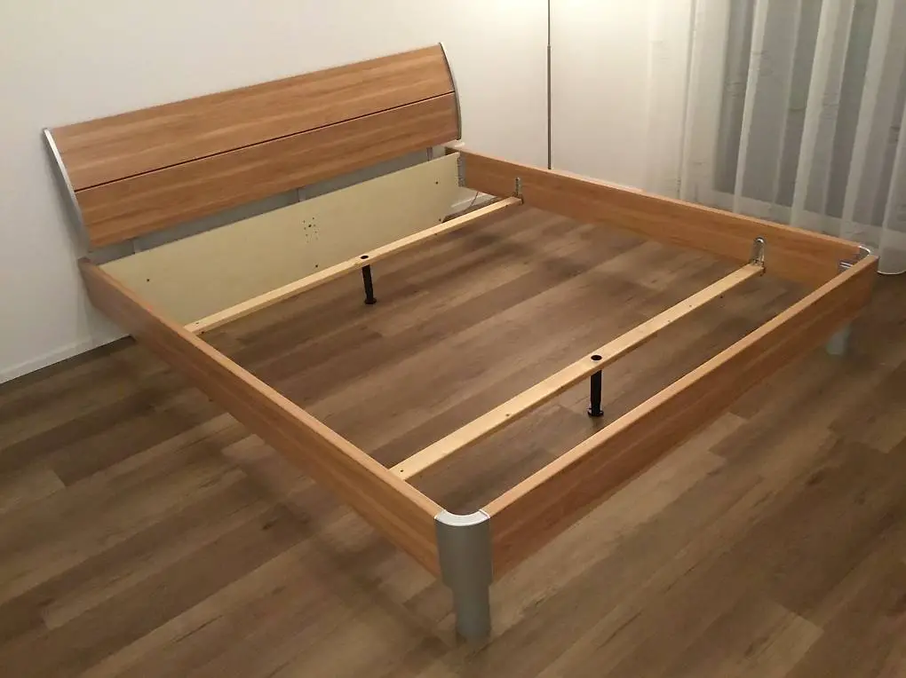 Bettrahmen 180x200 cm