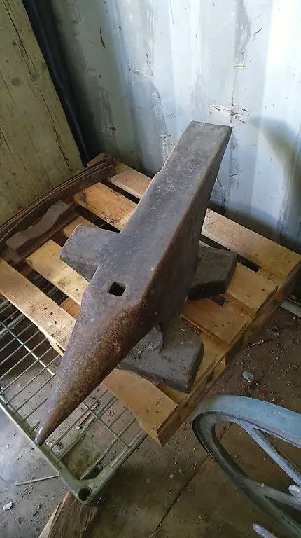 Amboss 150kg, Feldesse, elektrische Esse, Werkzeug