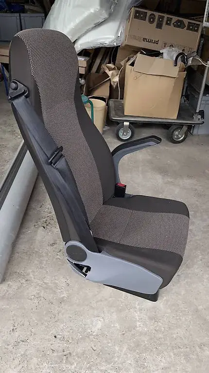 Einzelsitz mit 3-Punktgurten für Fiat Ducato (hinten)