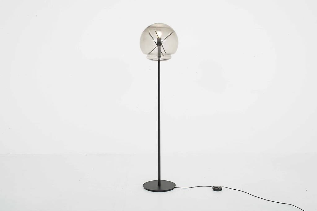 Atelier Oï Vitruvio Stehleuchte für Artemide