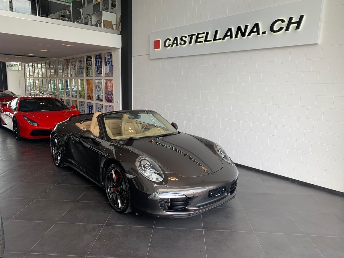 PORSCHE 911 Carrera 4S Cabrio