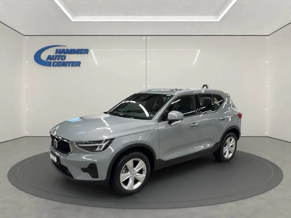 volvo xc40 2.0 b3 mh core