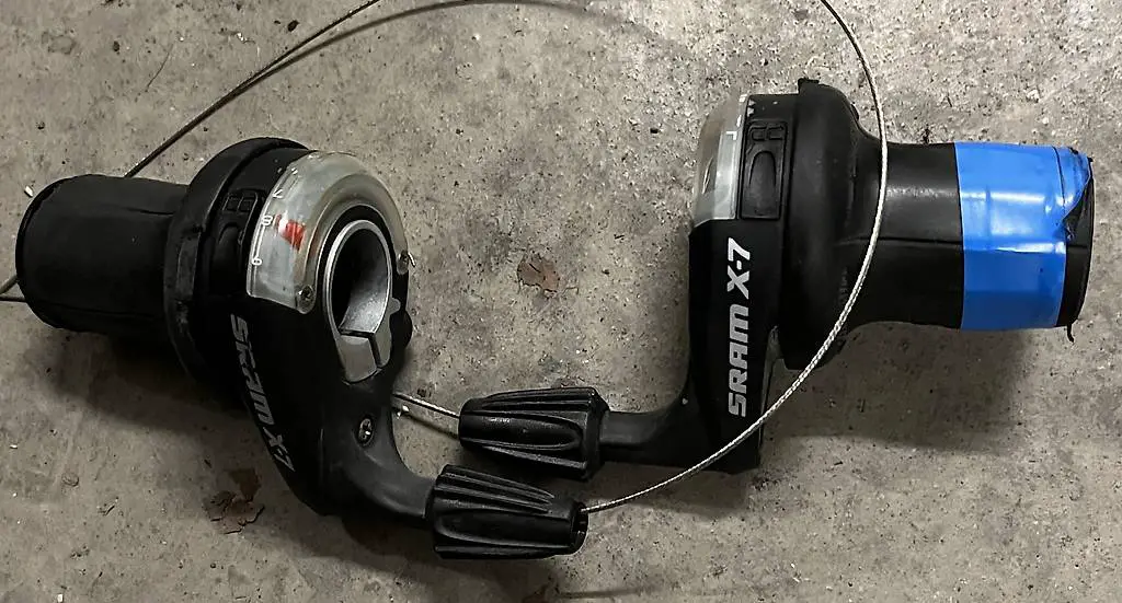 Schalt-Drehgriffe Sram X7, 3x9