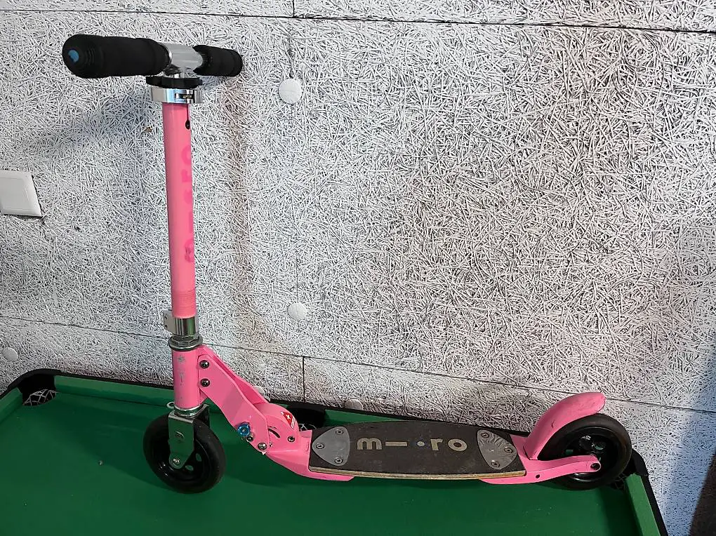 Micro Scooter Roller Flex (gebraucht, rosa)