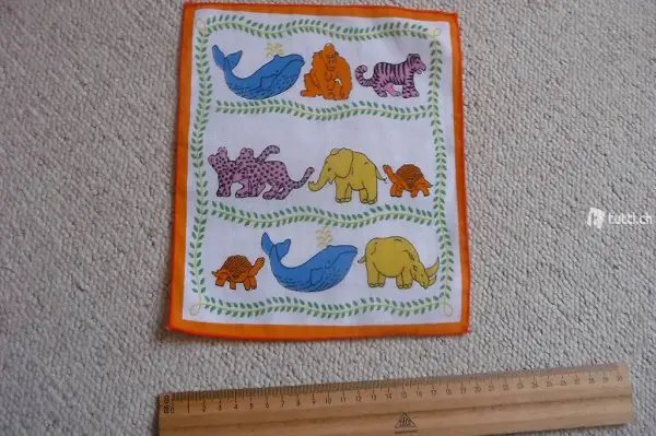 Tücher mit Tiermotiven
