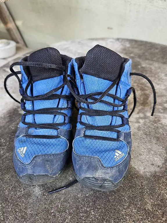 Adidas Terrex gr. 27