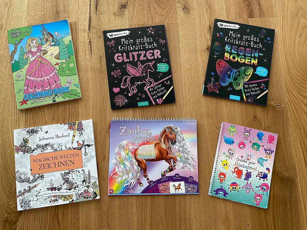 Mal, Bastel, Kleber und Kratzbücher