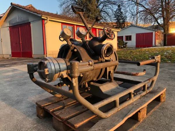 Motorspritze Typ 2 ohne Motor von Feuerwehr.