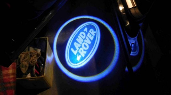 Range Rover V8 Ghost Shadow Lights / Bodenprojektion LR Logo
