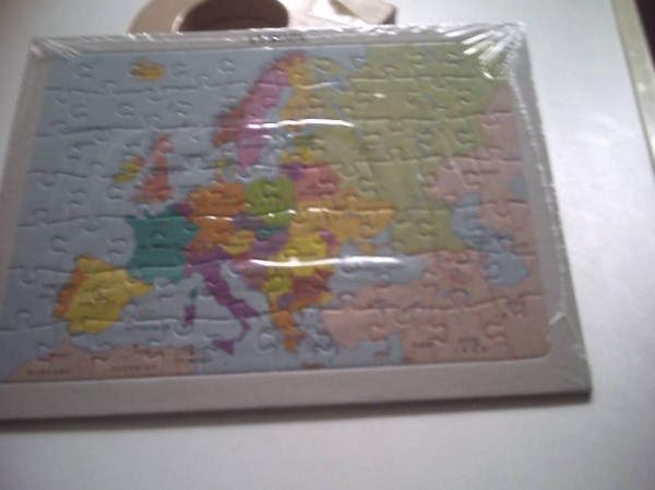 Diverse Puzzle für Kinder