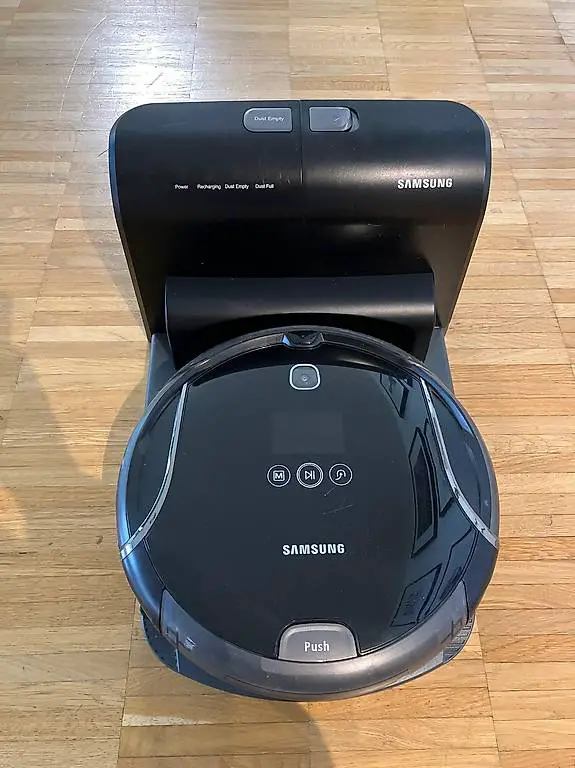 Staubsaug-Roboter Samsung NaviBot SR8988