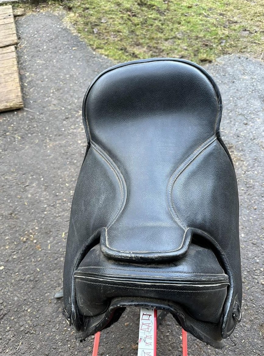 barefoot® wellington - dressursattel