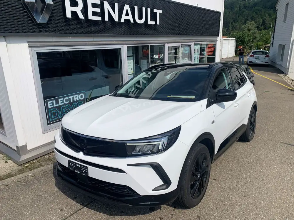 OPEL Grandland 1.6 T PHEV Elegance