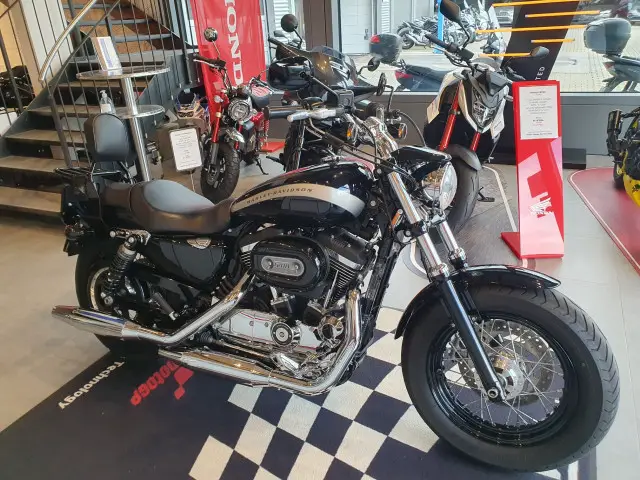 harley-davidson xl 1200 c sportster custom